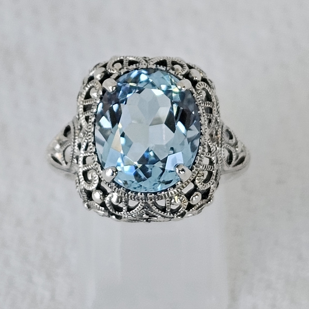 Art Deco Natural Blue Topaz Sterling Silver Ring Size 7